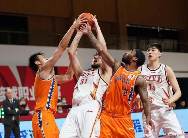 确保球员能 确保球员能